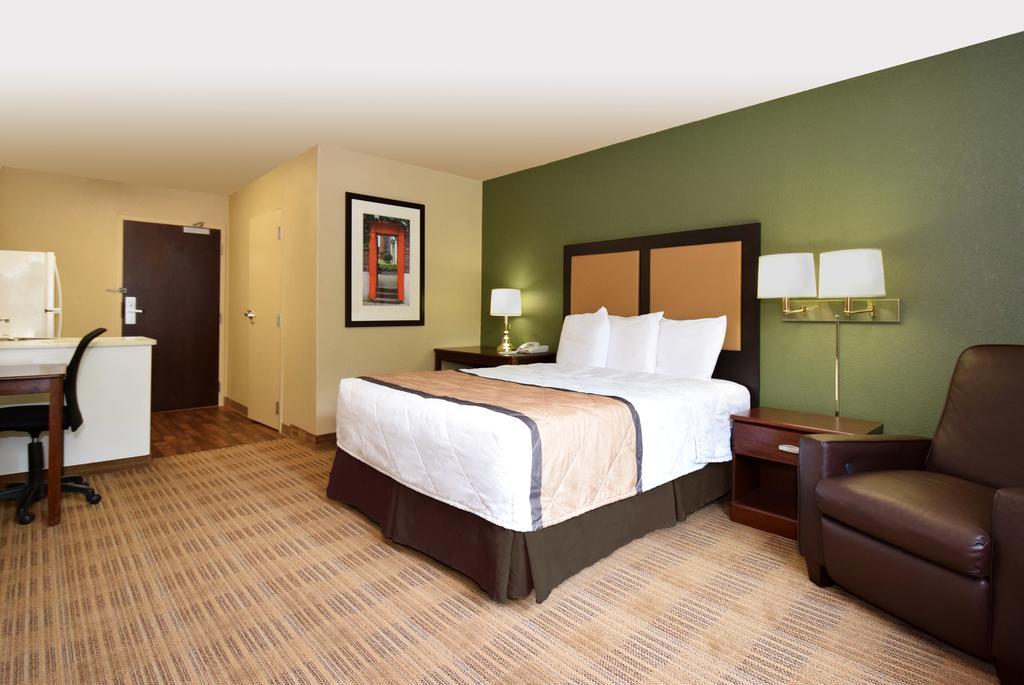 Extended Studio Hotel Suites - Los Angeles - San Dimas Bagian luar foto