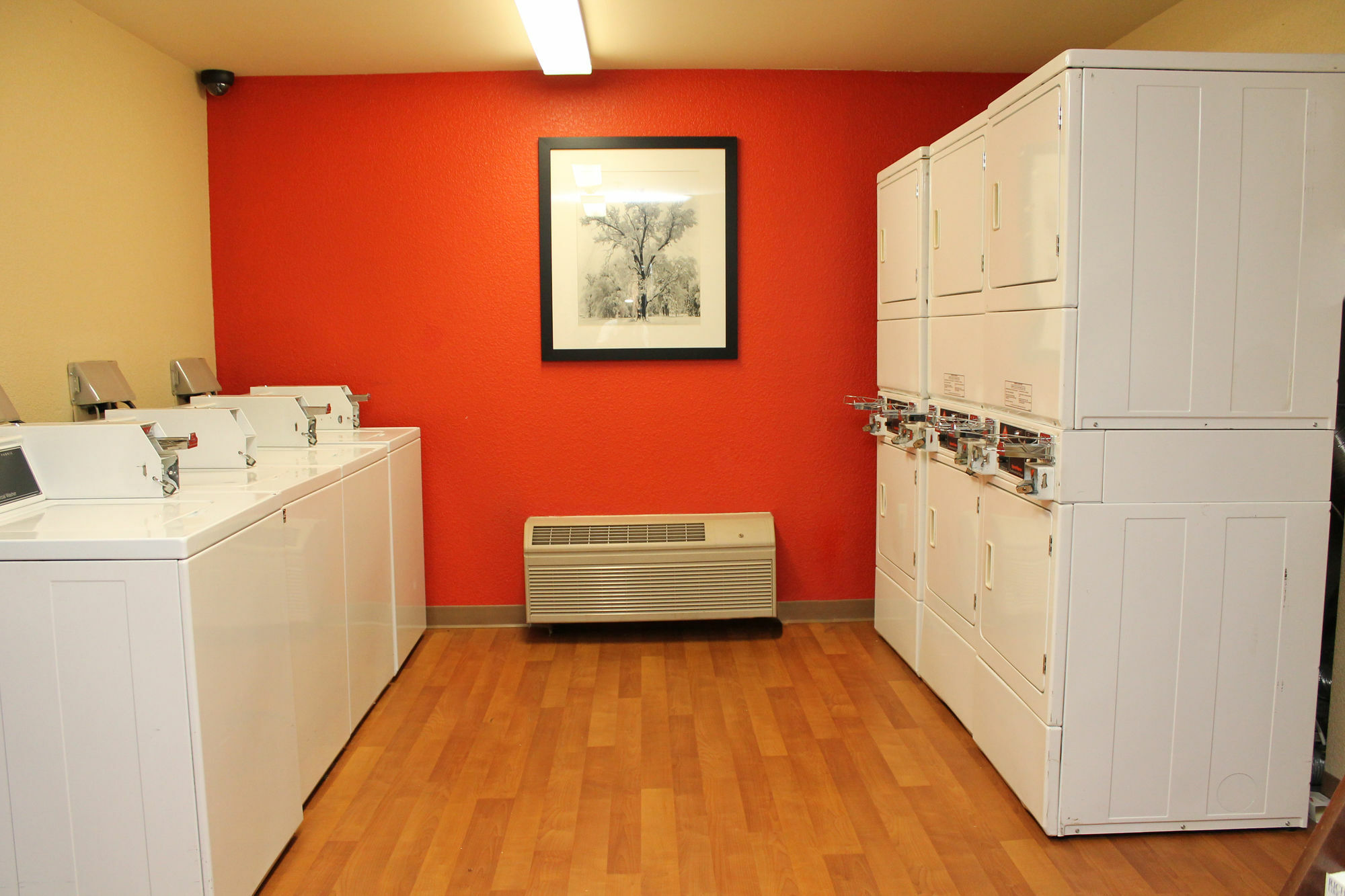 Extended Studio Hotel Suites - Los Angeles - San Dimas Bagian luar foto